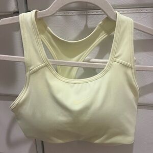 NIKE sports bra size X-Small Brand New Never Worn Great Condition